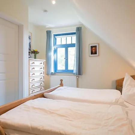 Ferienhaussiedlung Strandperlen Sanddornhof 5d 度假居 欧巴德伍斯图